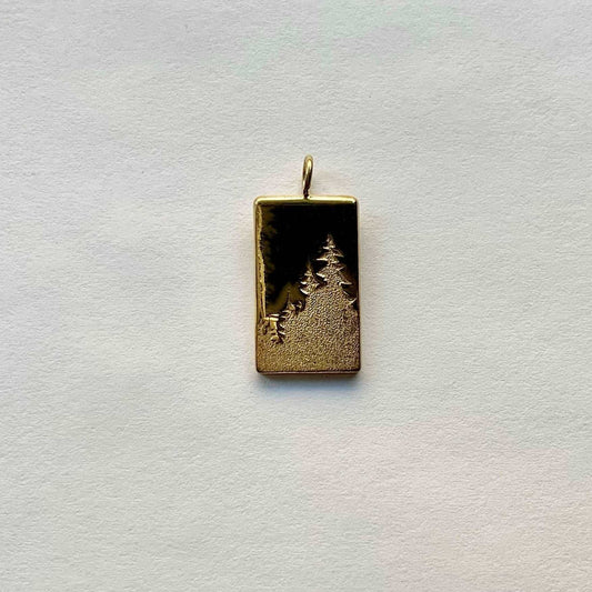 Rochelle Revelstoke Pendants Silver with Gold