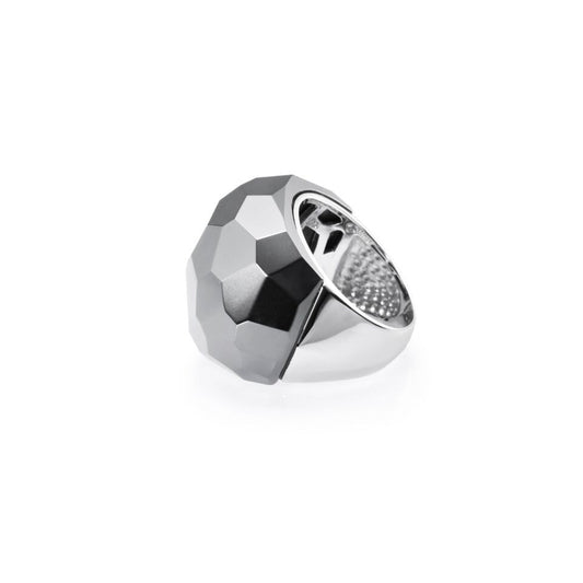 Lattice Round Cocktail Ring with hematite