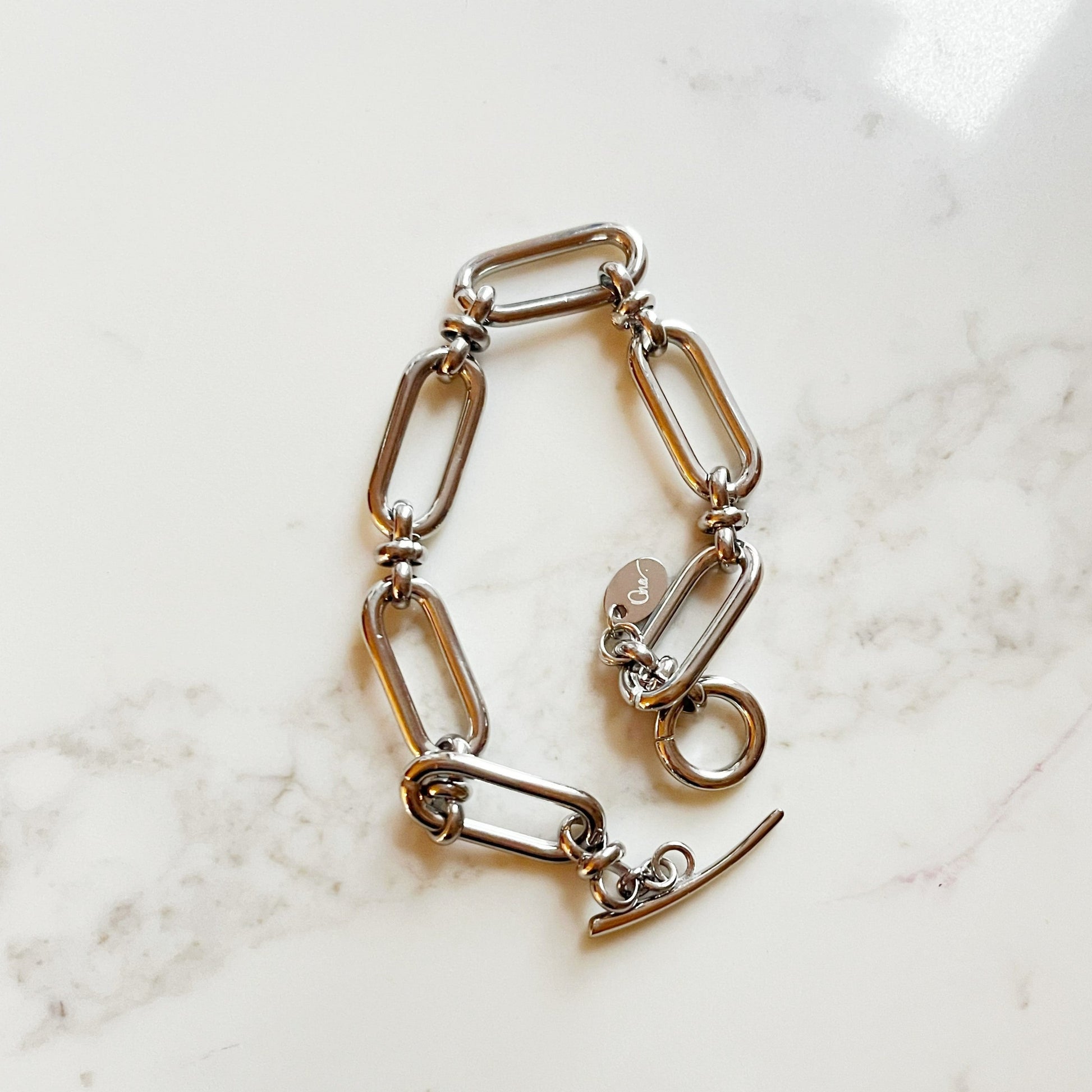 OC Chains Paperclip and knots high polish bracelet