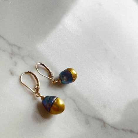 Ona Chan Jewely Concha Tahitian Baroque Peacock Pearl dipped in gold