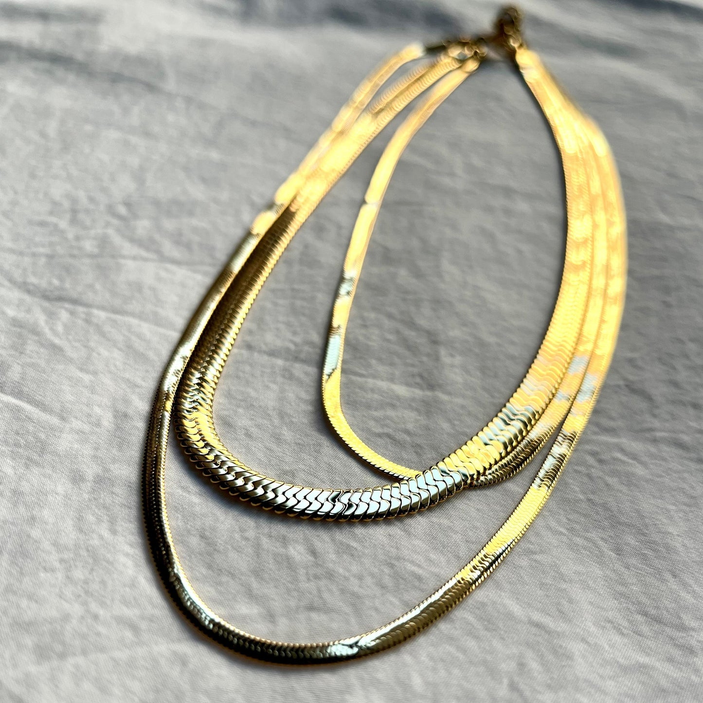 Triple layered Asher Herringbone Necklace  - gold 