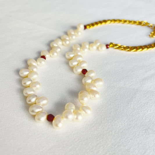 Liana Mix Pearl necklace with semi precious beads