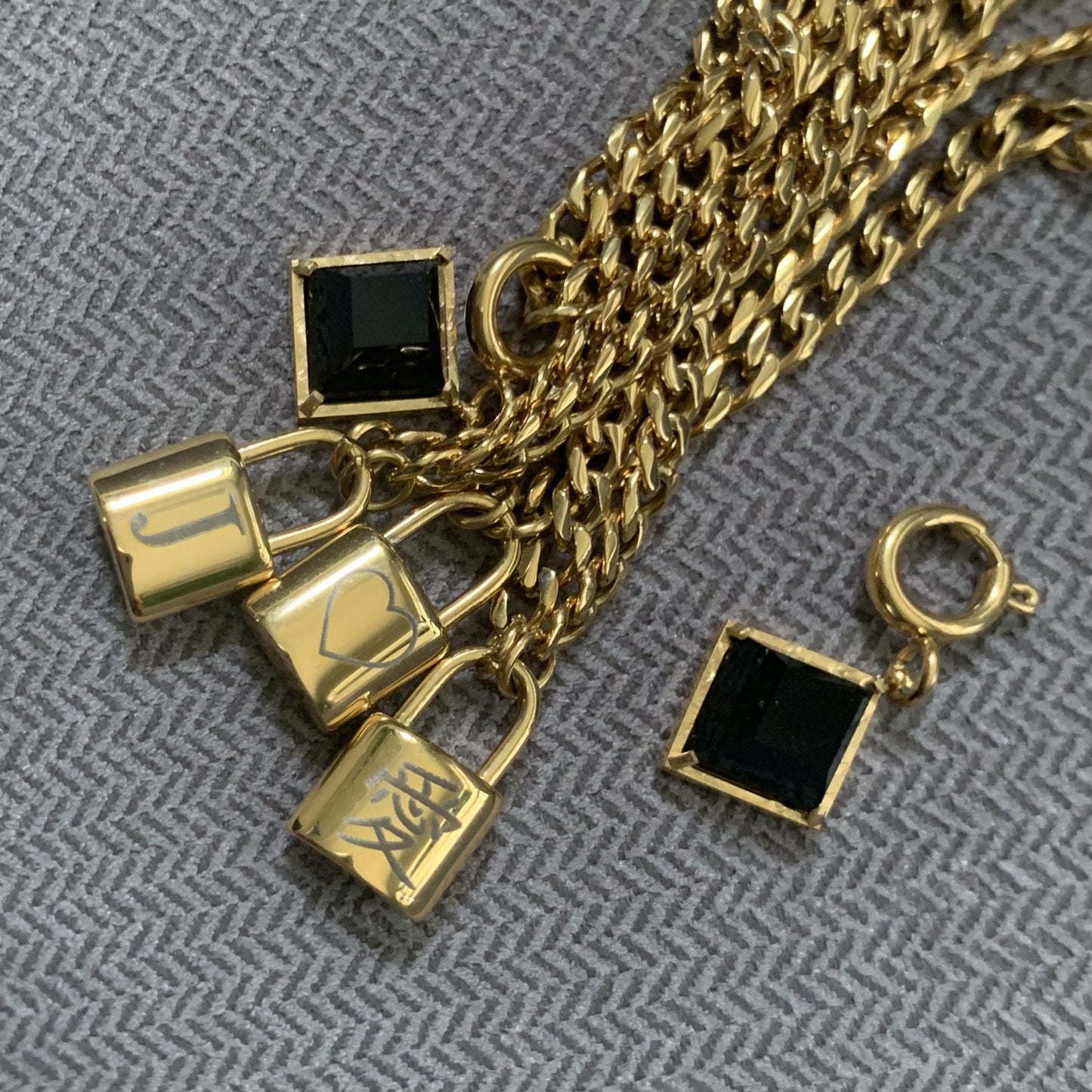 Necklace - Cuban Mini Lock With Black Agate |  Cuban Chain Link
