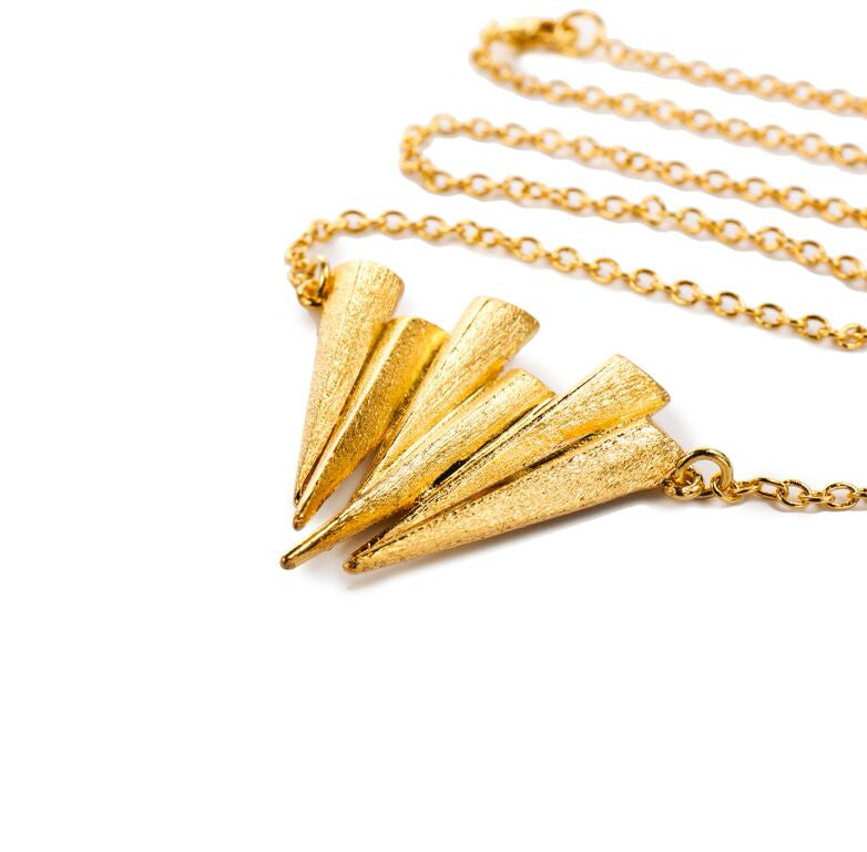 Mantra Six Dagger Necklace - gold